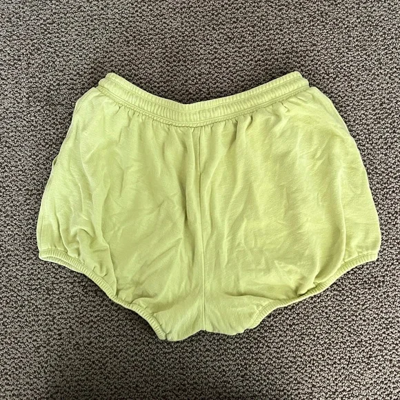 Anthropologie bubble short - Picture 3 of 4